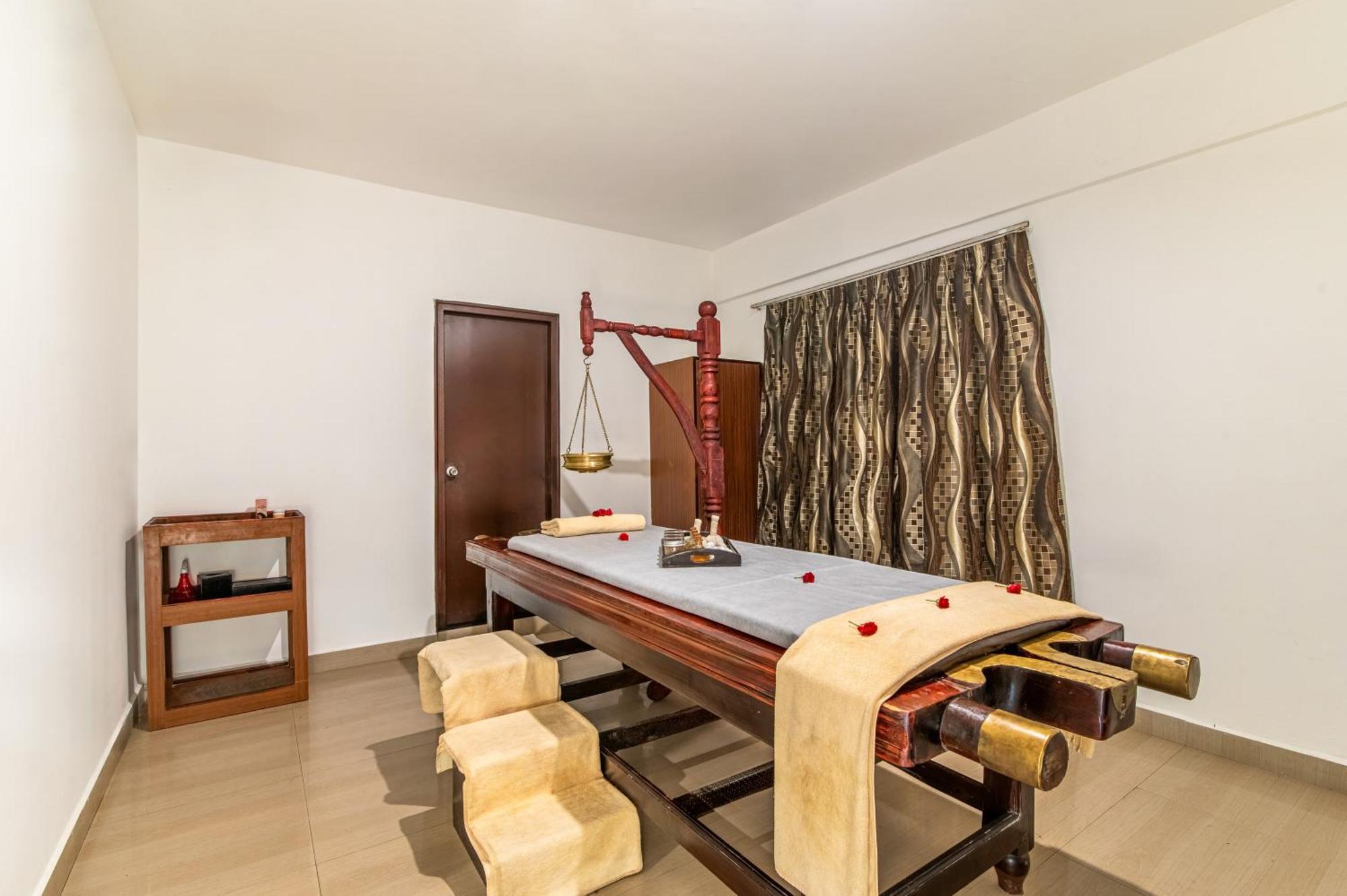 Sterling Yelagiri Hotel Bagian luar foto