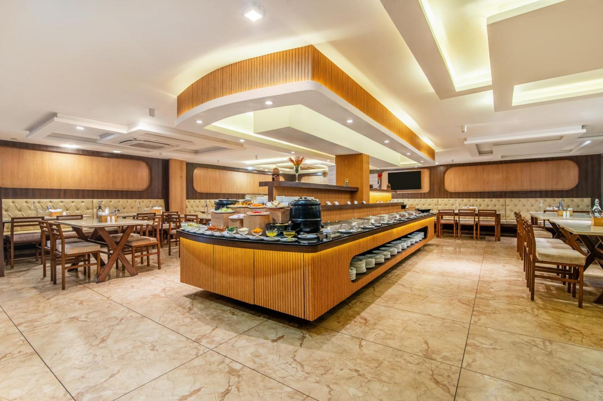 Sterling Yelagiri Hotel Bagian luar foto