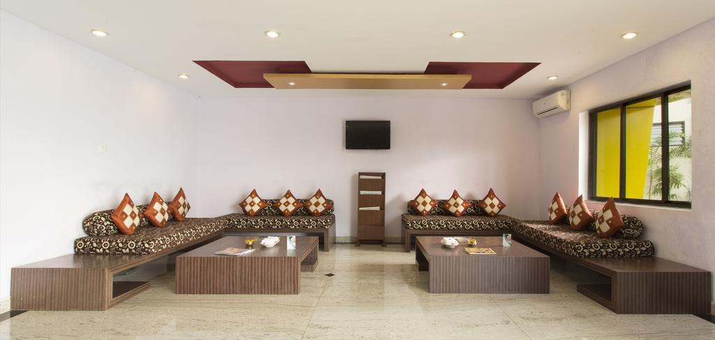 Sterling Yelagiri Hotel Bagian luar foto